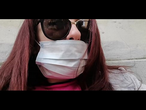 ❤️ Nicoletta se răzbună pe vecinul ei și face pipi în garajul lui (Special Covid19 Carantină italiană) at porn ro.porngifmag-com.ru ️❤